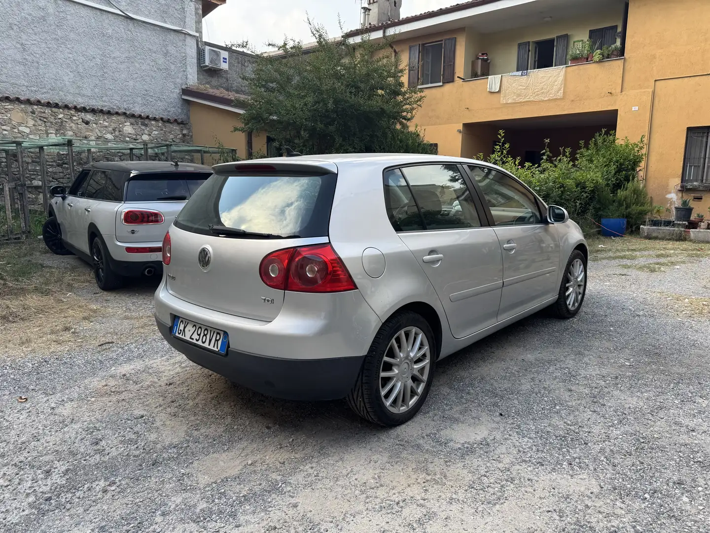 Volkswagen Golf 5p 1.9 tdi Comfortline 5m dpf - 2