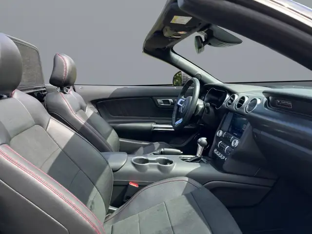 Ford Mustang GT V8 Convertible Cabrio California Edition Ansicht 12