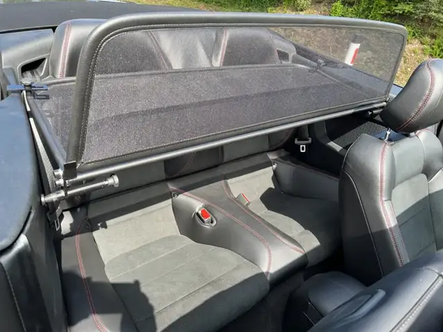Ford Mustang GT V8 Convertible Cabrio California Edition Ansicht 11