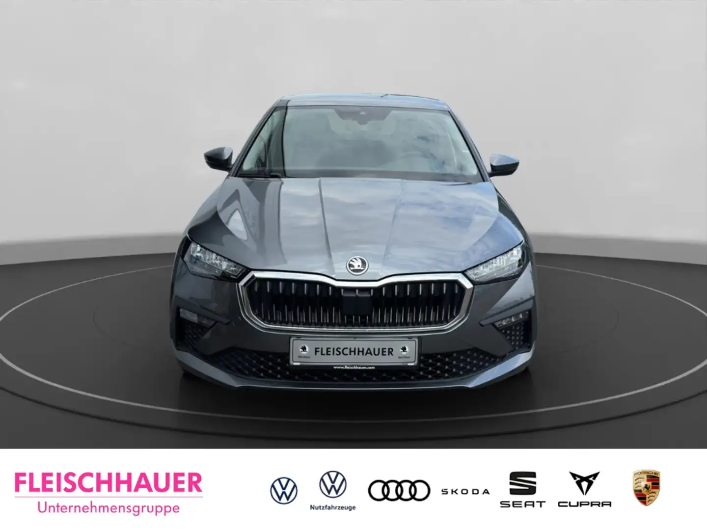 Skoda Scala 1,0 TSI Essence DAB LED SHZ Temp Digitales Cockpit Šedá - 2