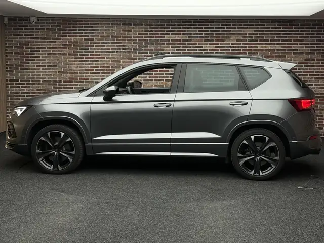 Cupra Ateca view 6