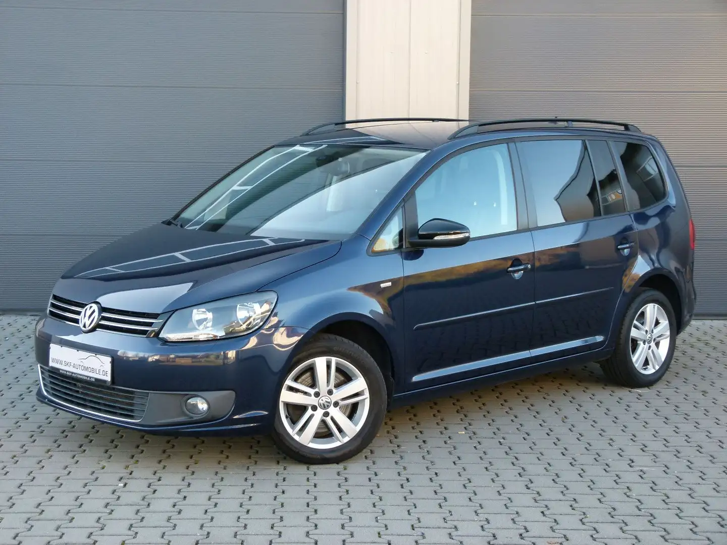 Volkswagen Touran Match DSG PDC Alu Finanzierung möglich Blau - 1