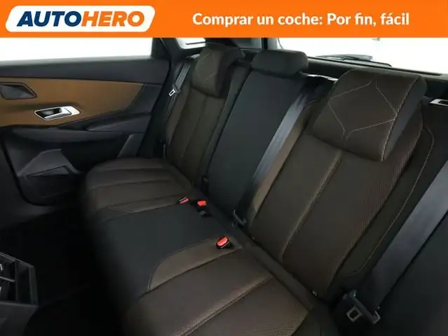 DS Automobiles DS 7 Crossback view 15