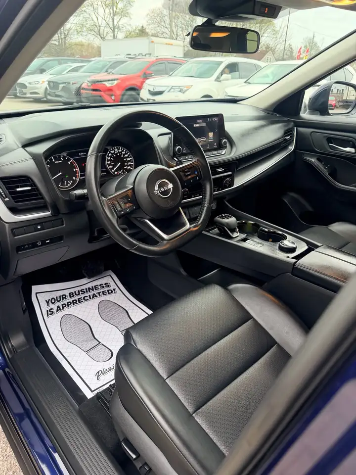 Nissan Rogue снимка Nissan Rogue
