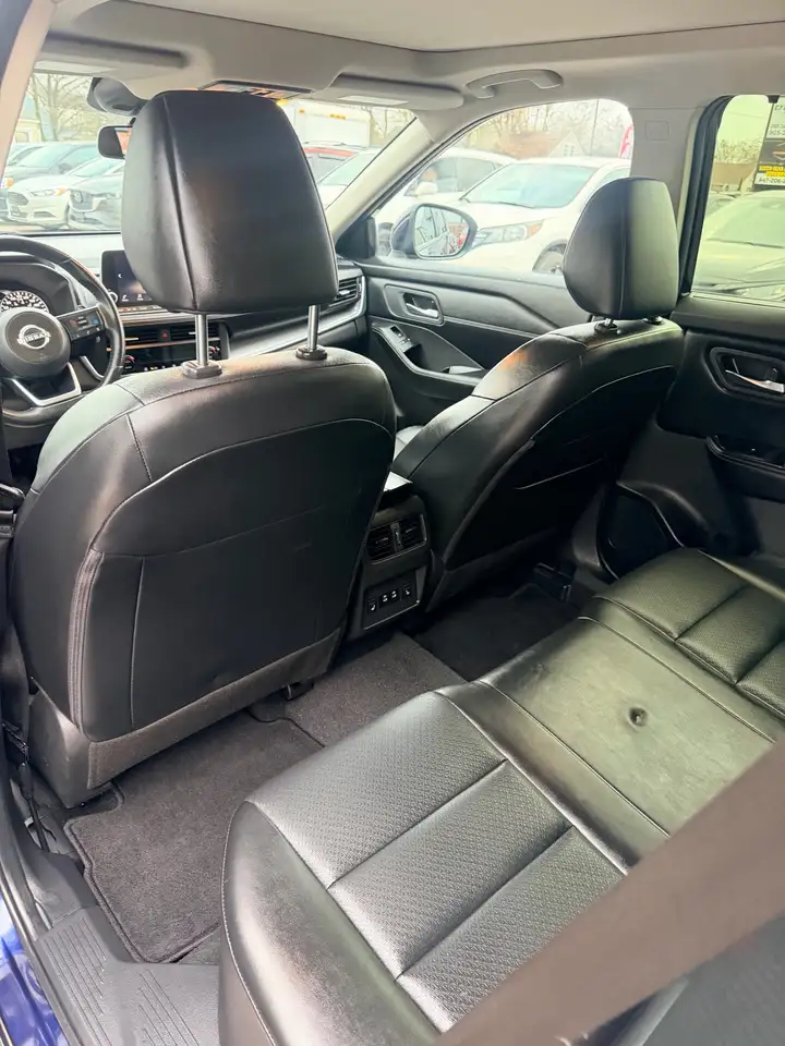 Nissan Rogue снимка Nissan Rogue