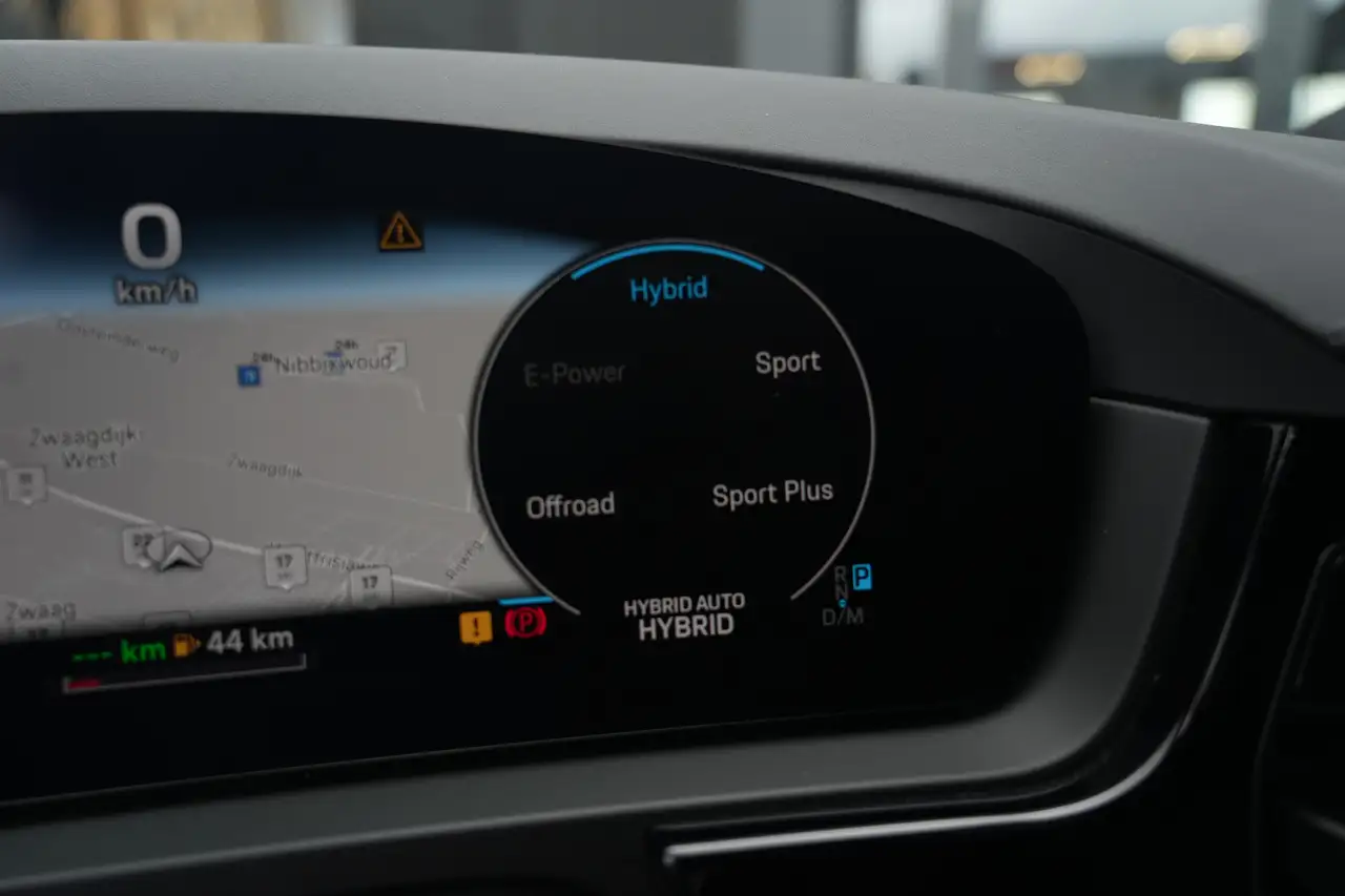 Porsche Cayenne Coupé 3.0 S E-Hybrid 520PK Pano SportChrono, миниатюра 23