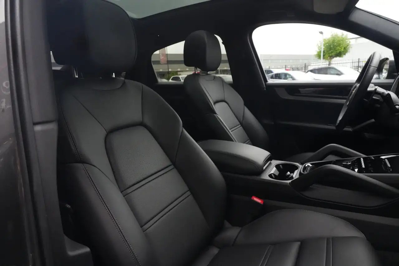 Porsche Cayenne Coupé 3.0 S E-Hybrid 520PK Pano SportChrono, миниатюра 4