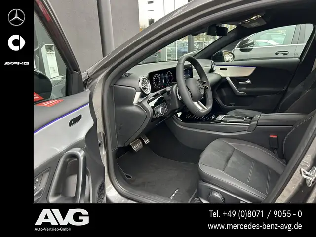 Mercedes-Benz A-Class view 12