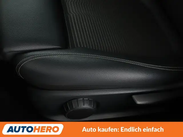 Mercedes-Benz A-Class view 27