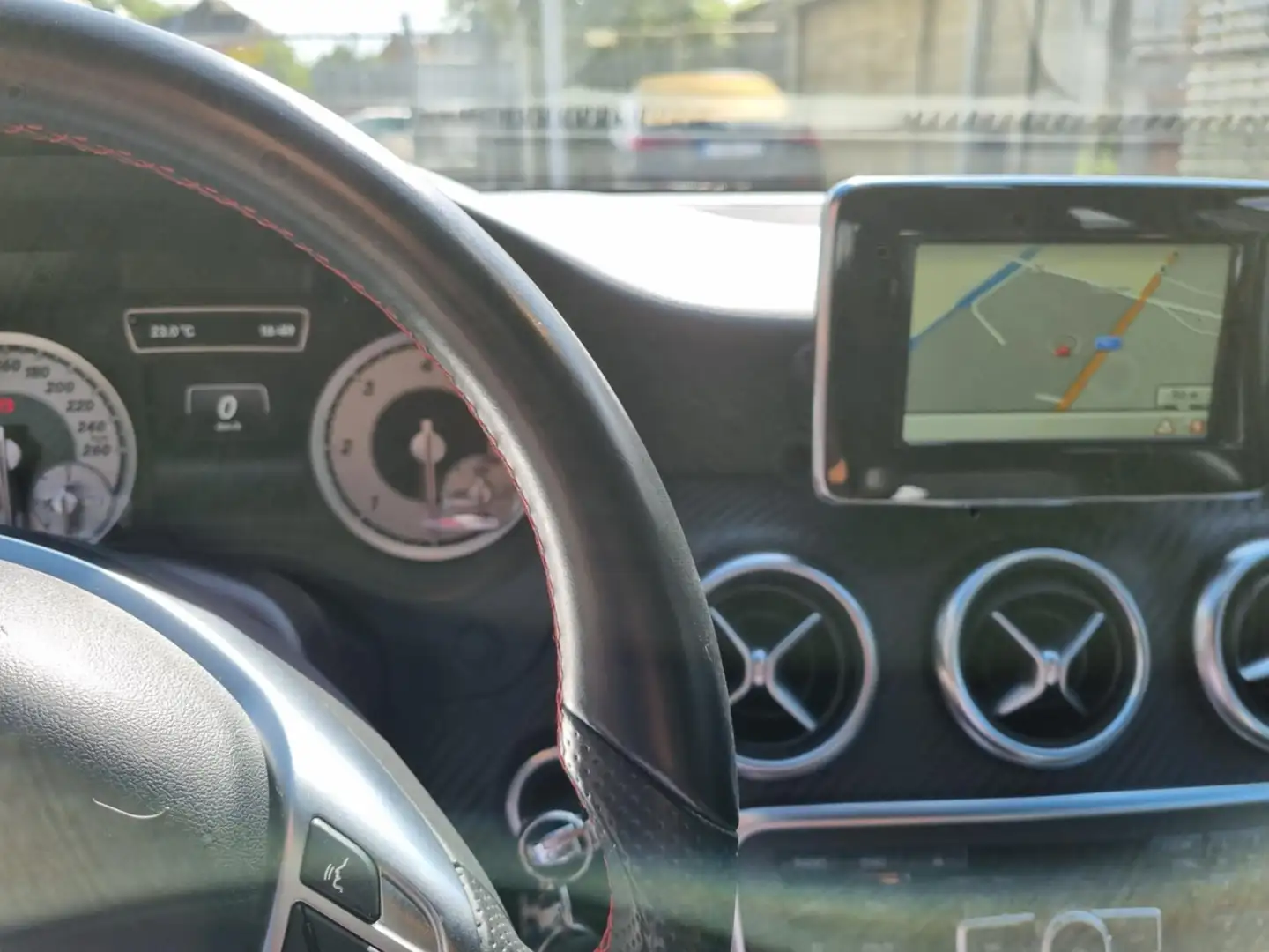 Mercedes-Benz A 160 A 160 d Gris - 1