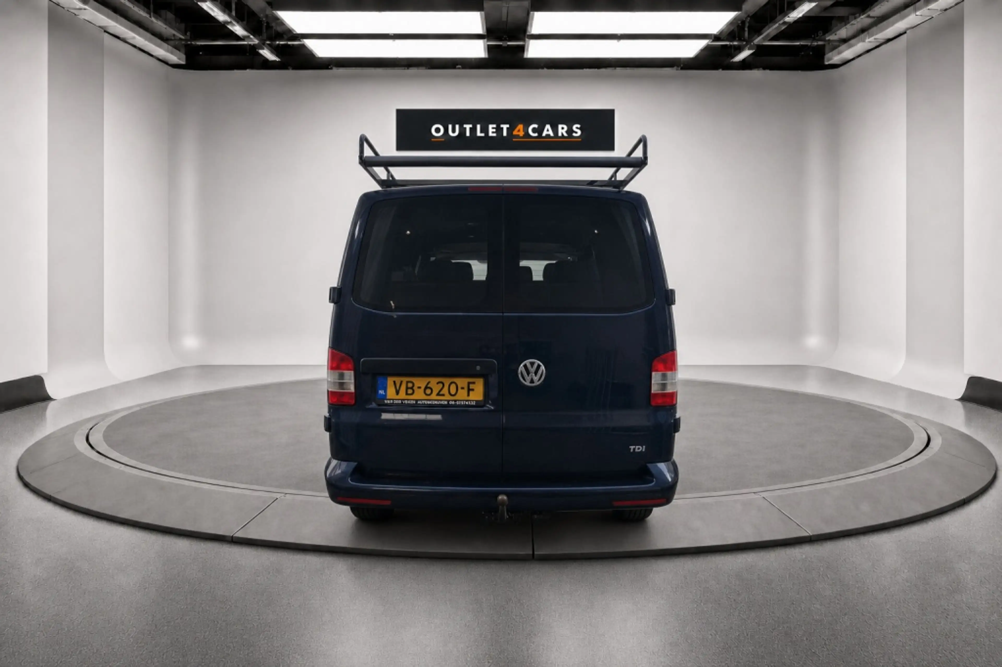 Volkswagen Transporter 2.0 TDI L1H1T800TrDC — photo 4