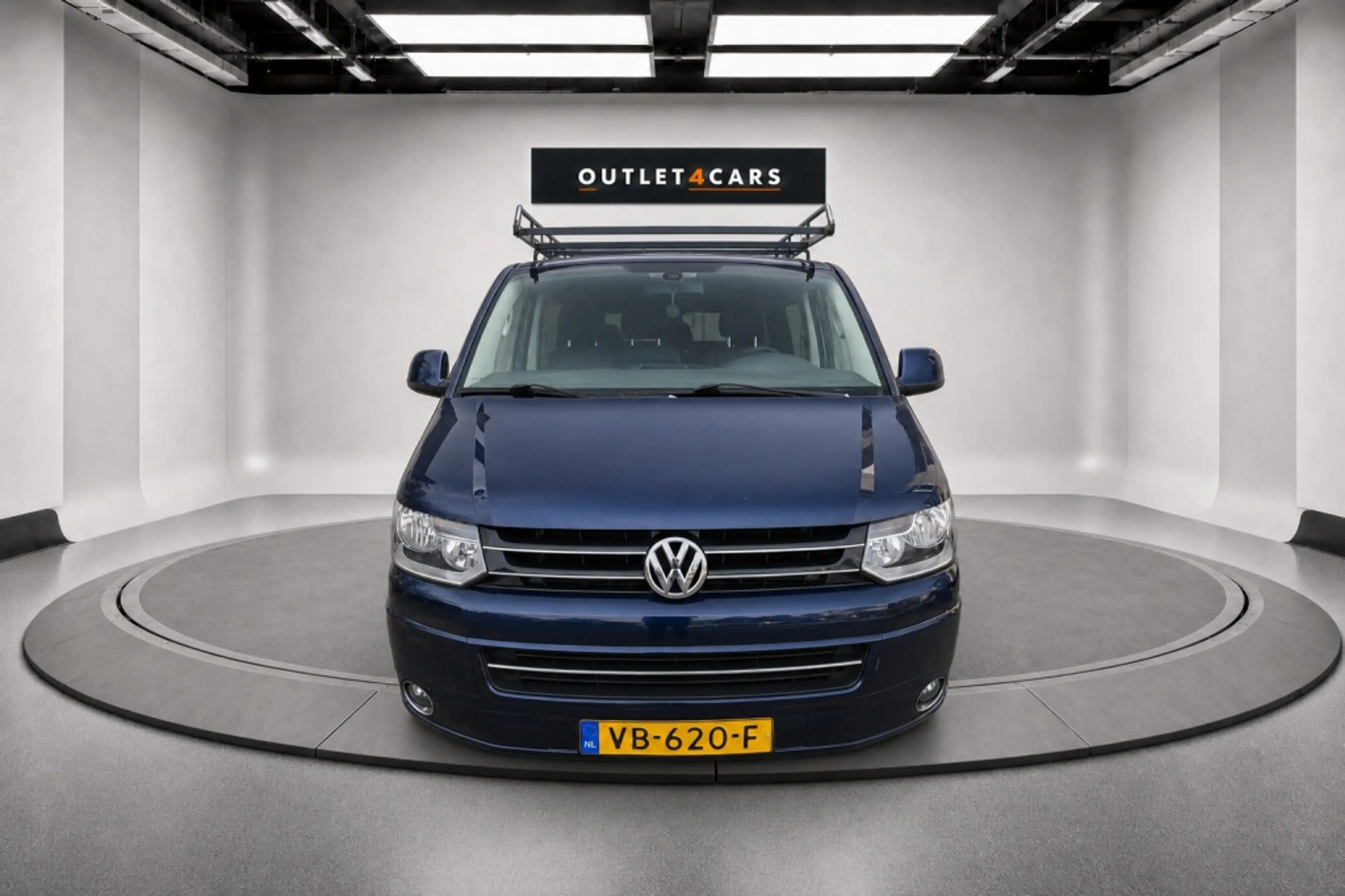 Volkswagen Transporter 2.0 TDI L1H1T800TrDC — photo 8