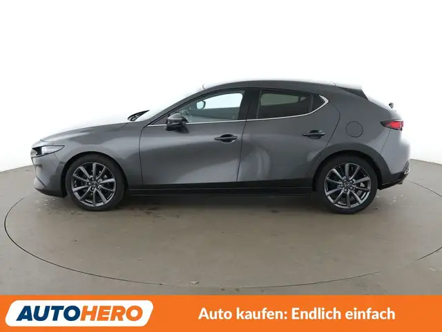 Mazda Mazda3 view 3