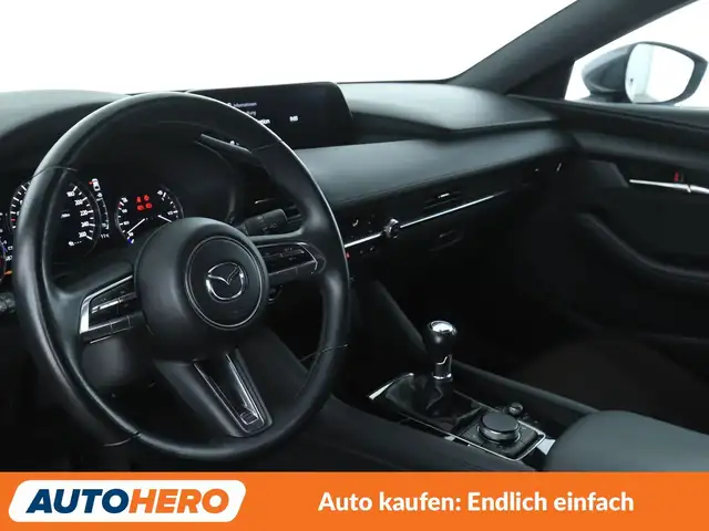 Mazda Mazda3 view 11