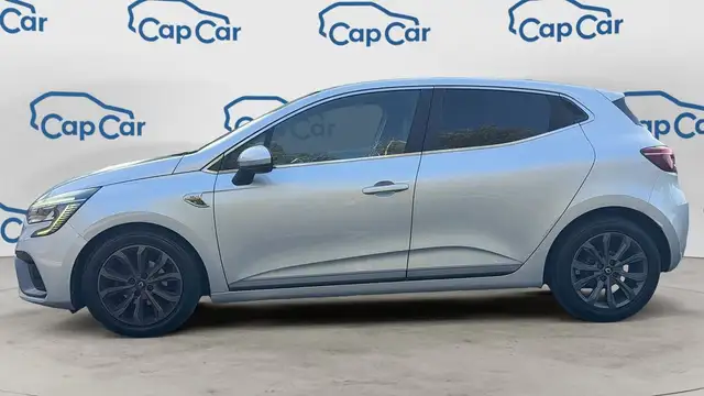 Renault Clio view 2