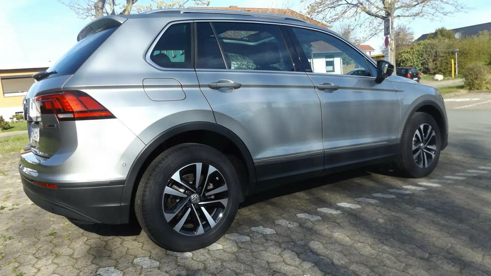Volkswagen Touareg Touareg Grau - 2