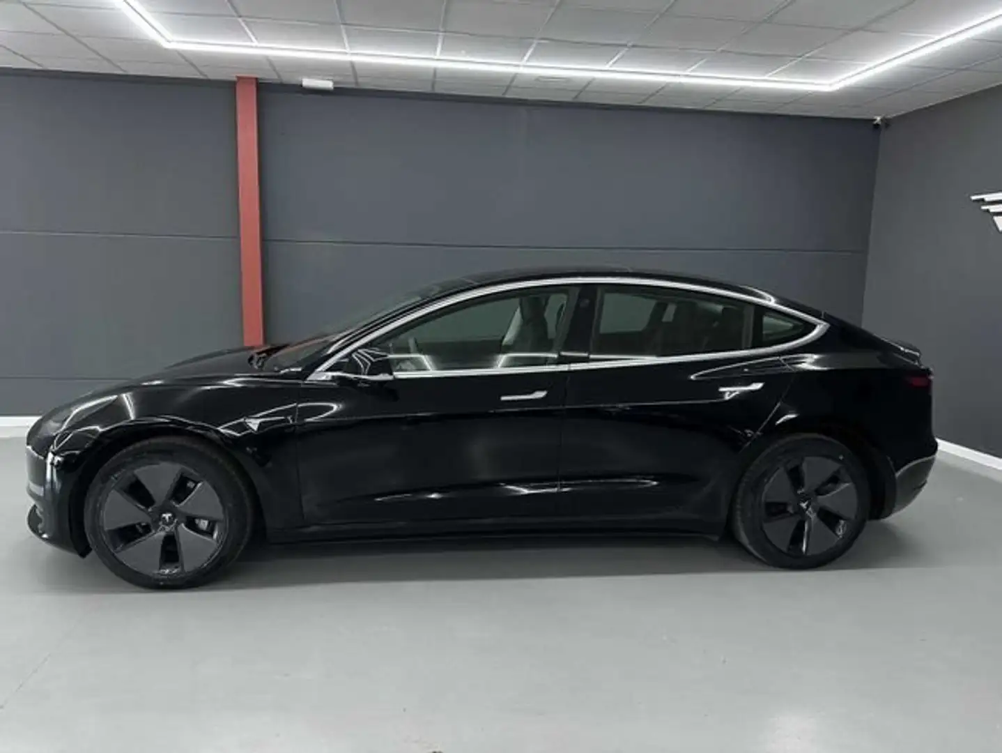 Tesla Model 3 Standard Range Plus FSD 17.950e neto Negro - 2