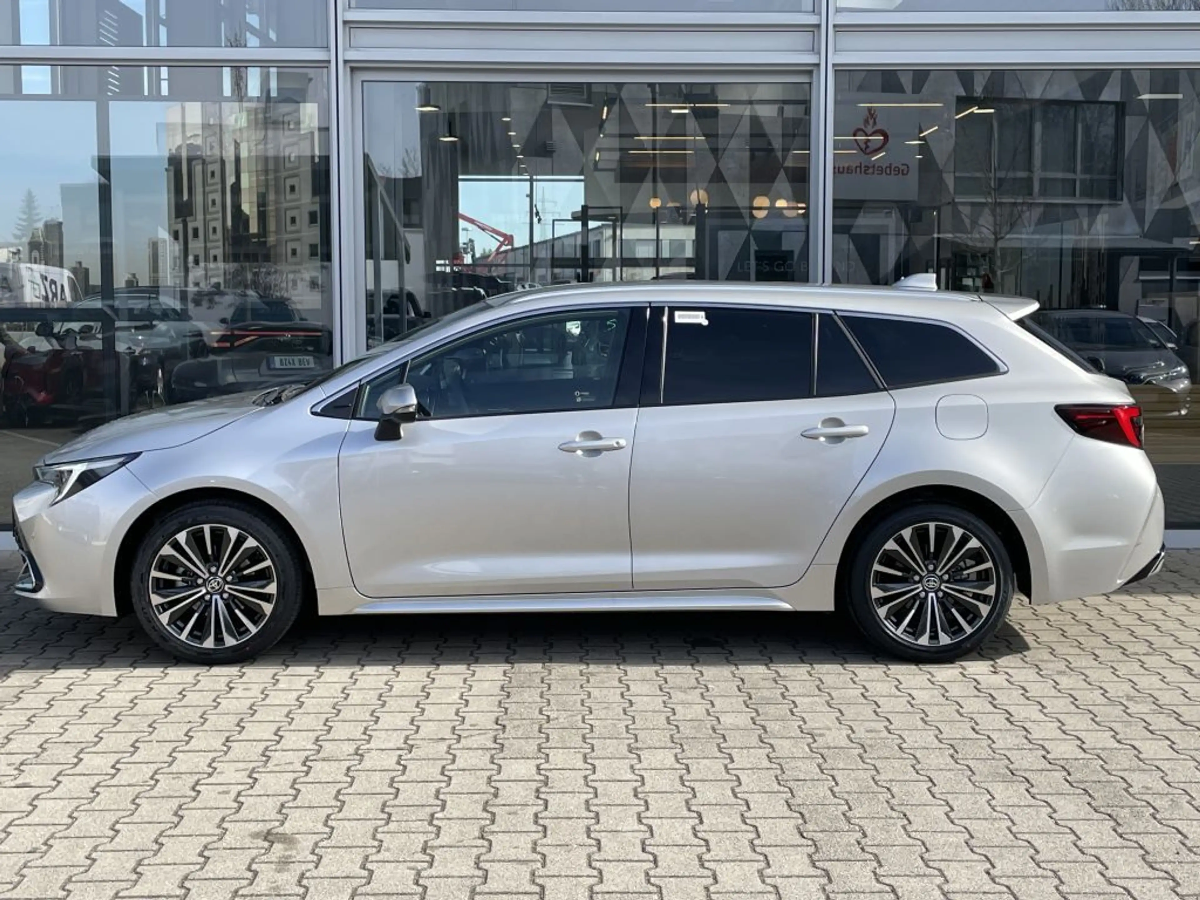 Toyota Corolla 1.8 Hybrid Touring Sports Teamplayer*Technik-Paket — photo 8