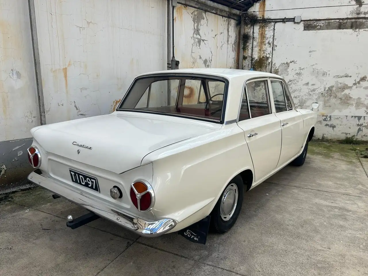 Ford Cortina 5 porte, foto 4