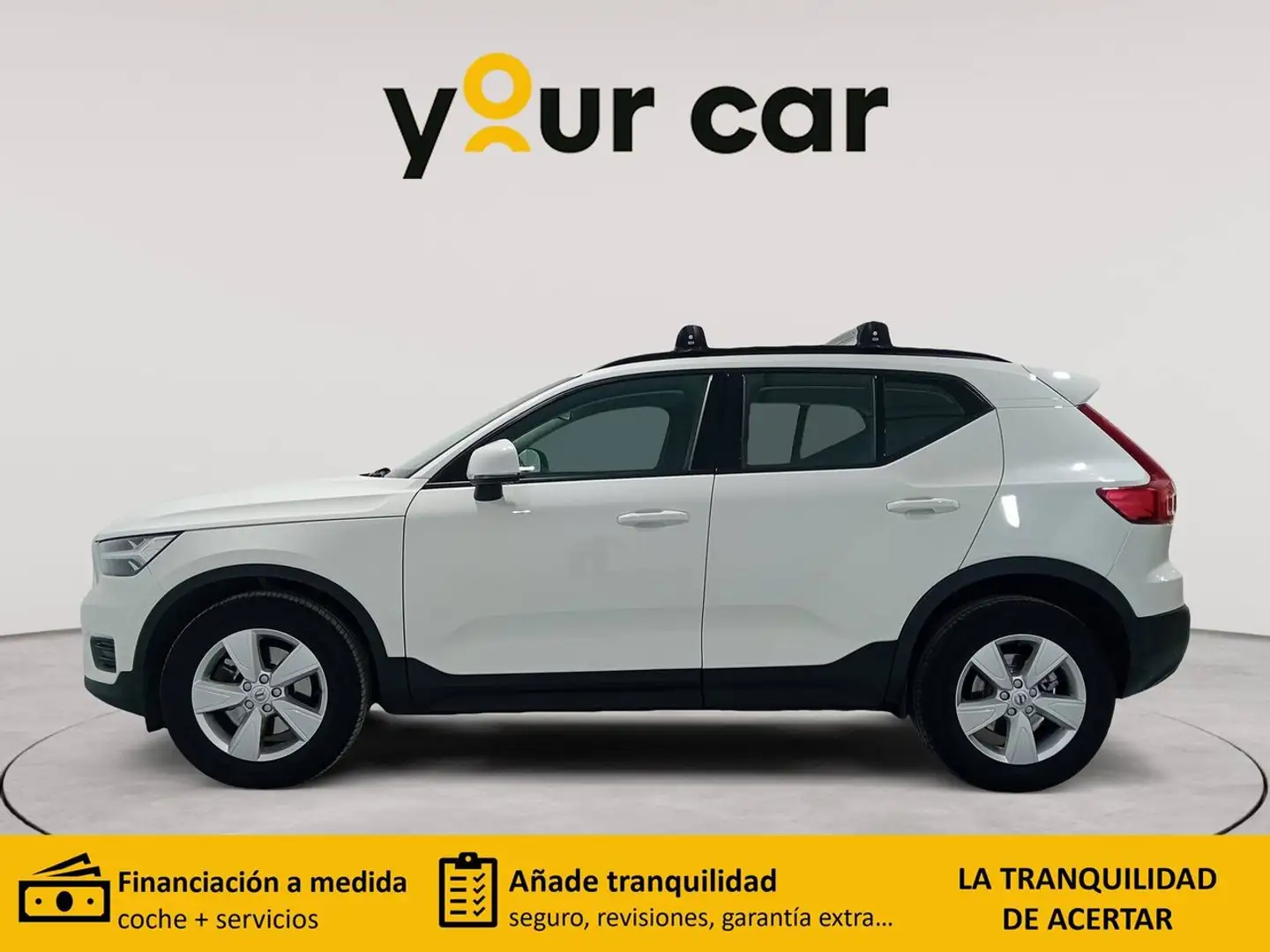 Volvo XC40 T2 Momentum Core Blanc - 2