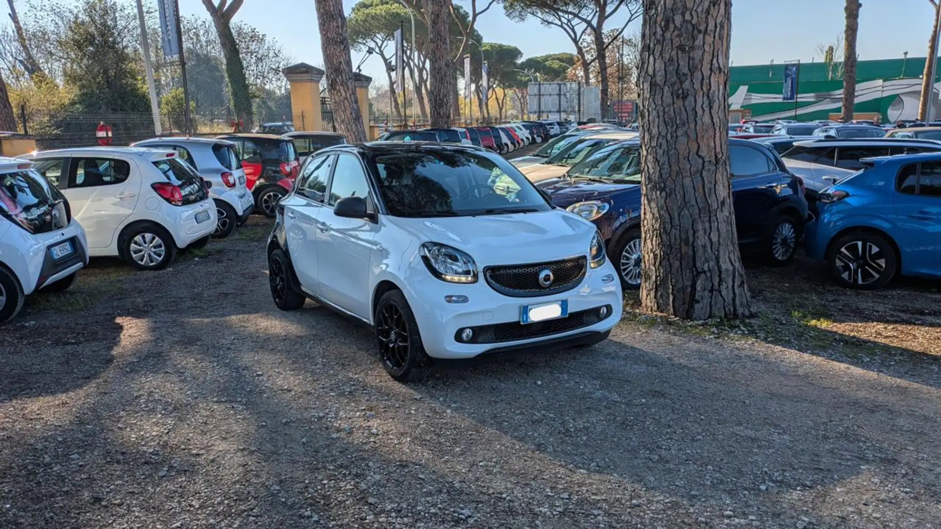 smart forFour PASSION 0.9cc 90cv TETTO PANORAMICO CRUISE CONTROL Bianco - 1