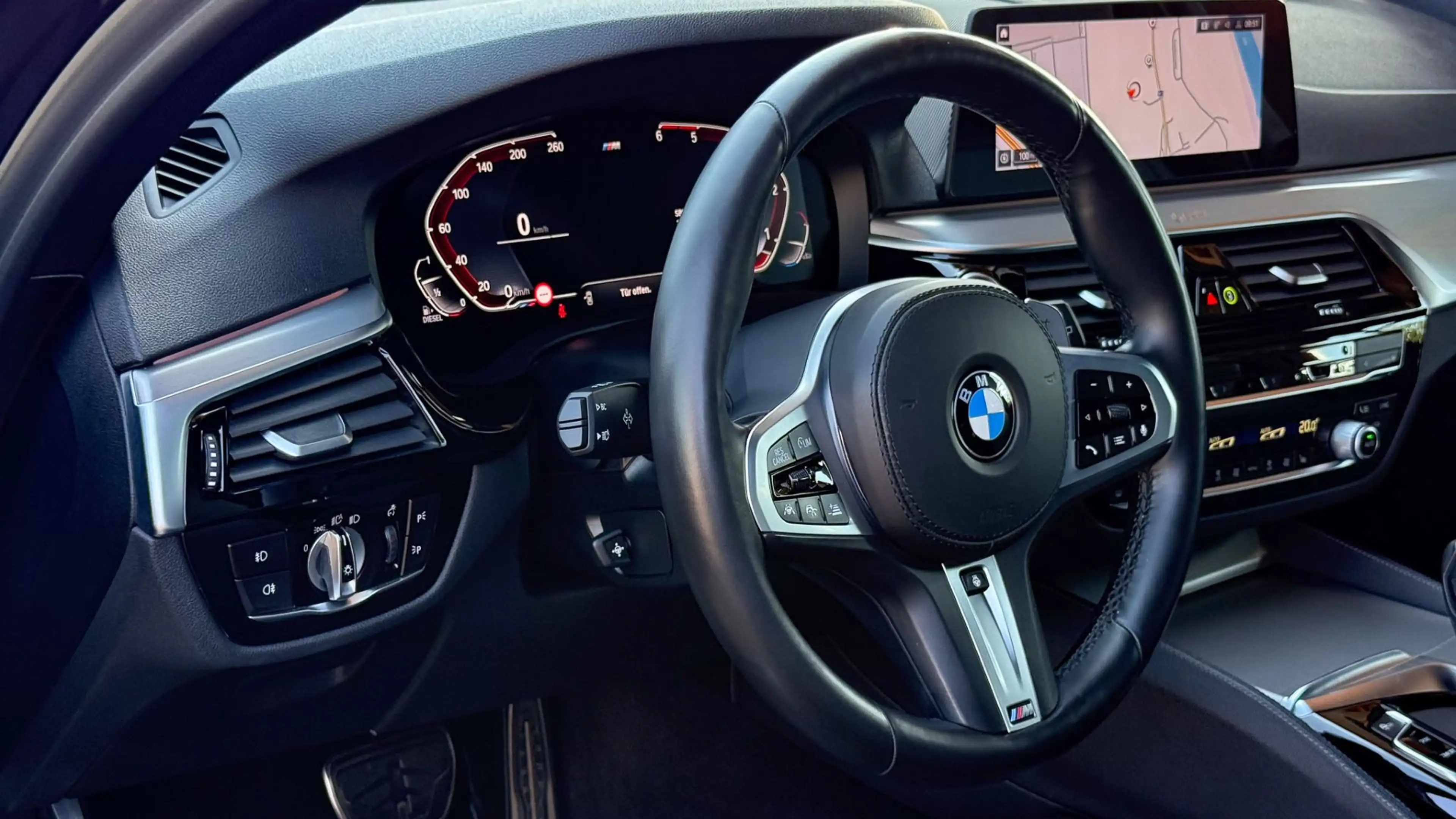 BMW 530 d xDrive M-Sportpaket — photo 9