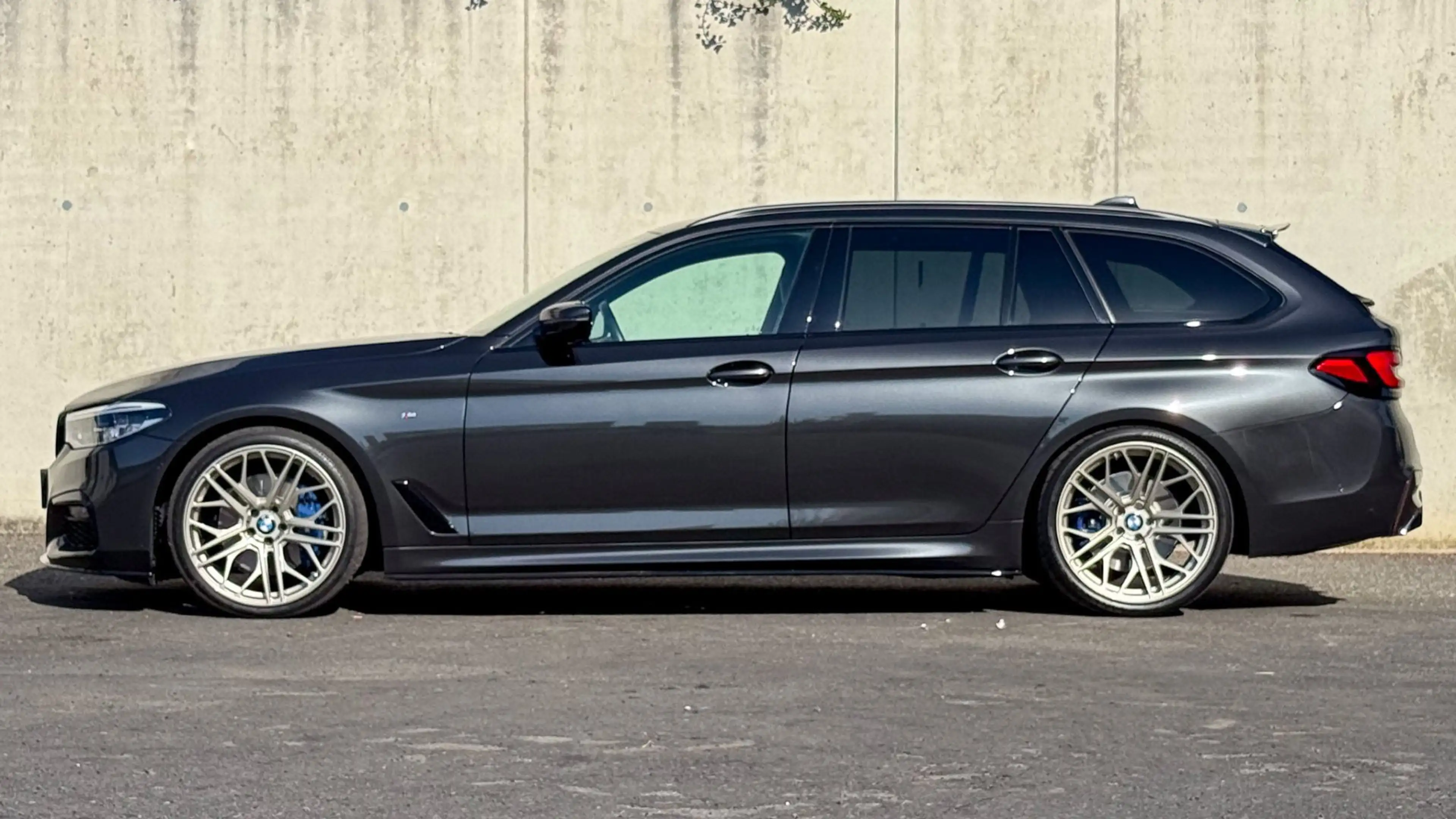 BMW 530 d xDrive M-Sportpaket — photo 6