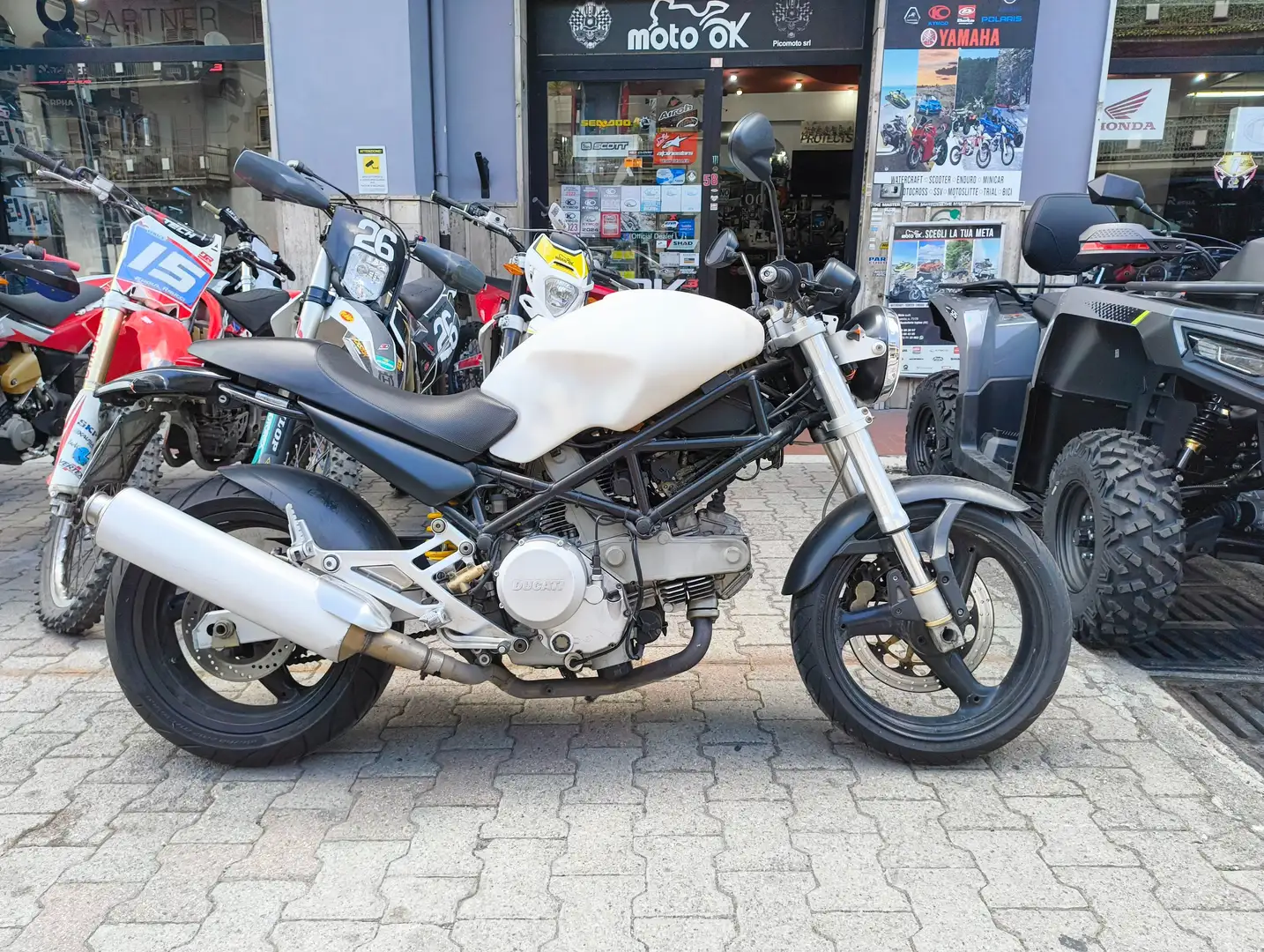 Ducati Monster 400 Bianco - 1