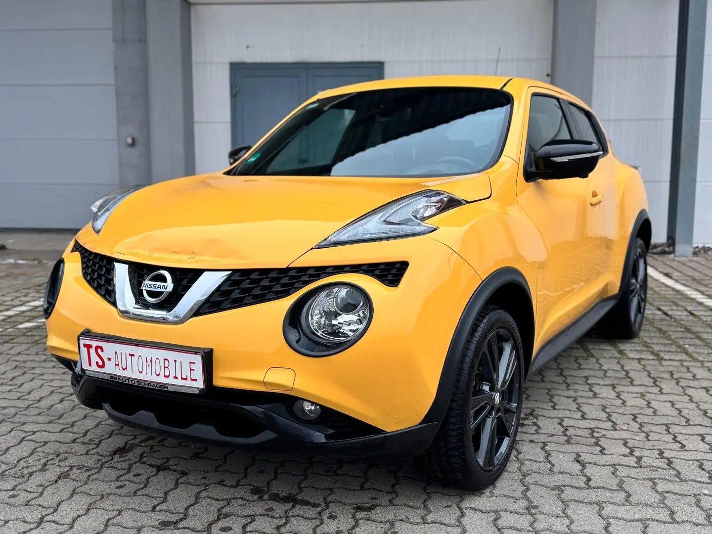 Nissan Juke N-Connecta *YELLOW*360CAM*NAVI*SHA*SWA*ACC* Gelb - 1