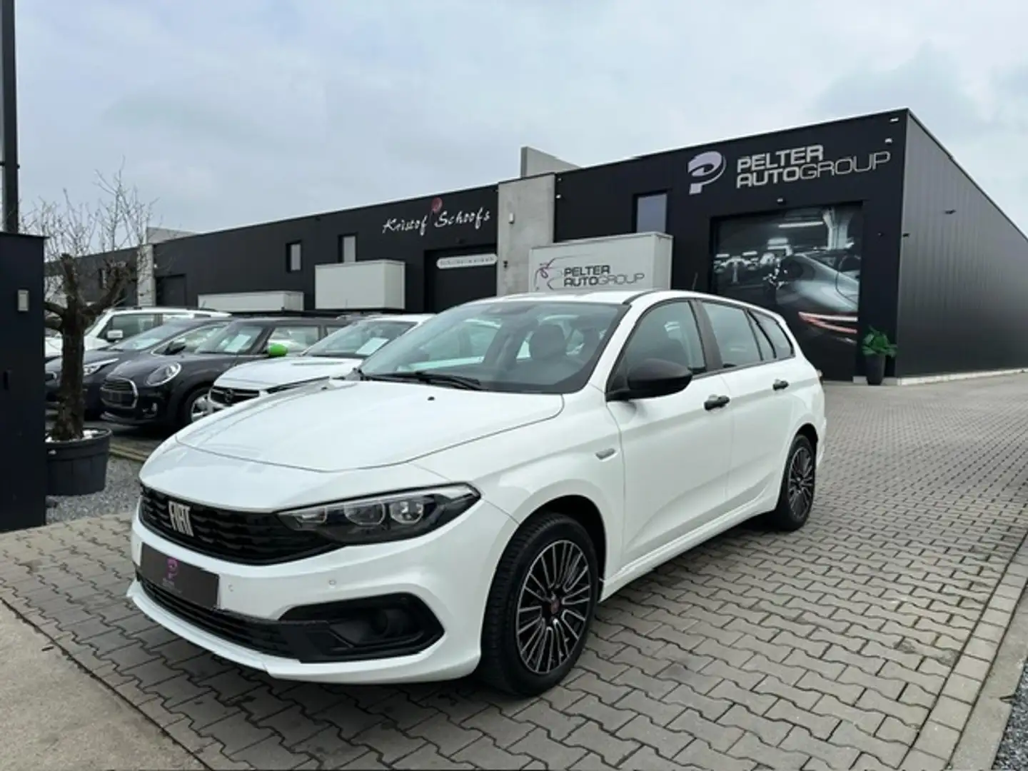 Fiat Tipo 1.0 Stationwagon Bj.2021 GARANTIE Blanc - 1