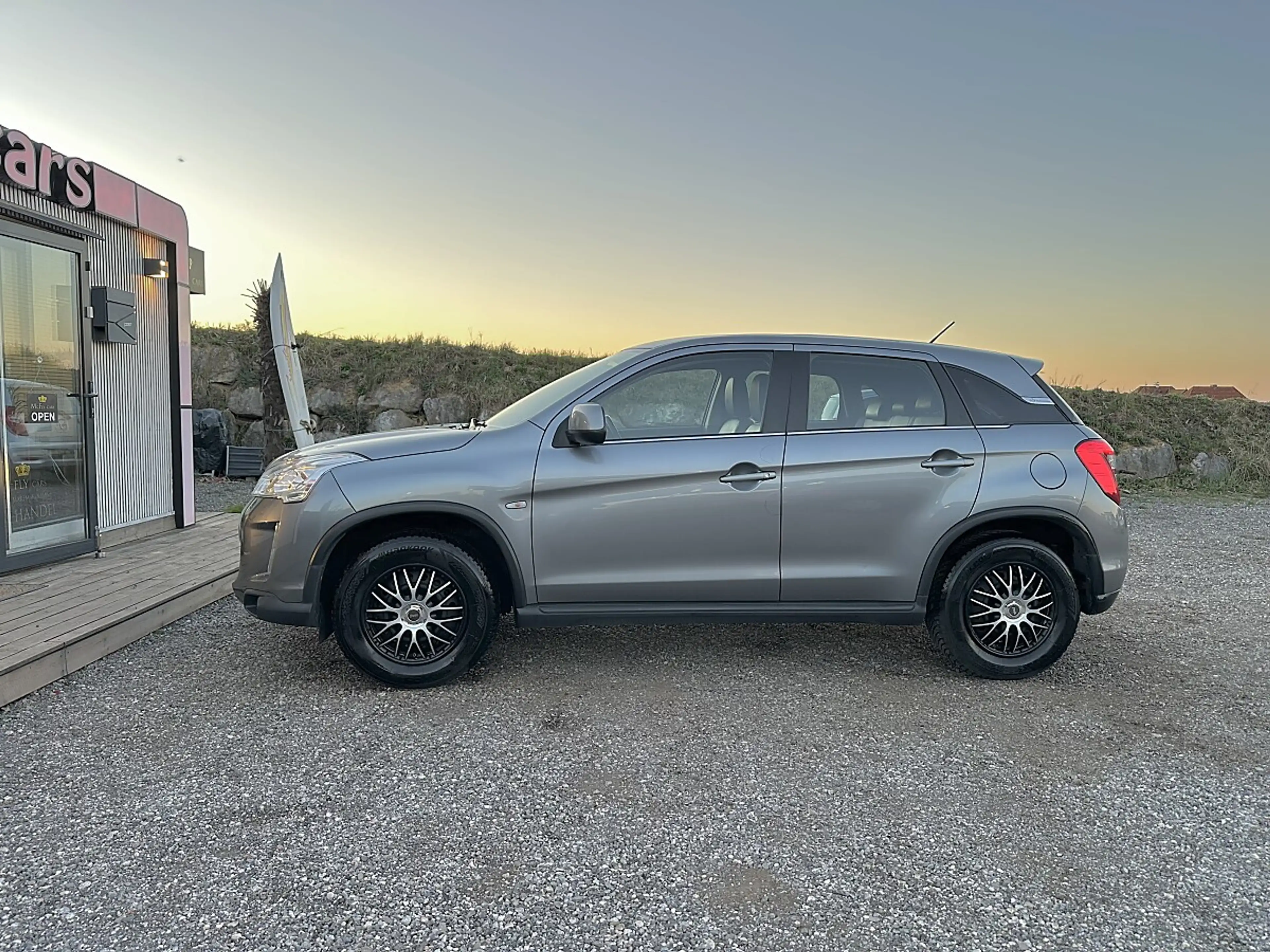 Citroen C4 Aircross 1,6 - ANHÄNGERKUPPLUNG - PARKSENSOR - ALLWETTER... — photo 10