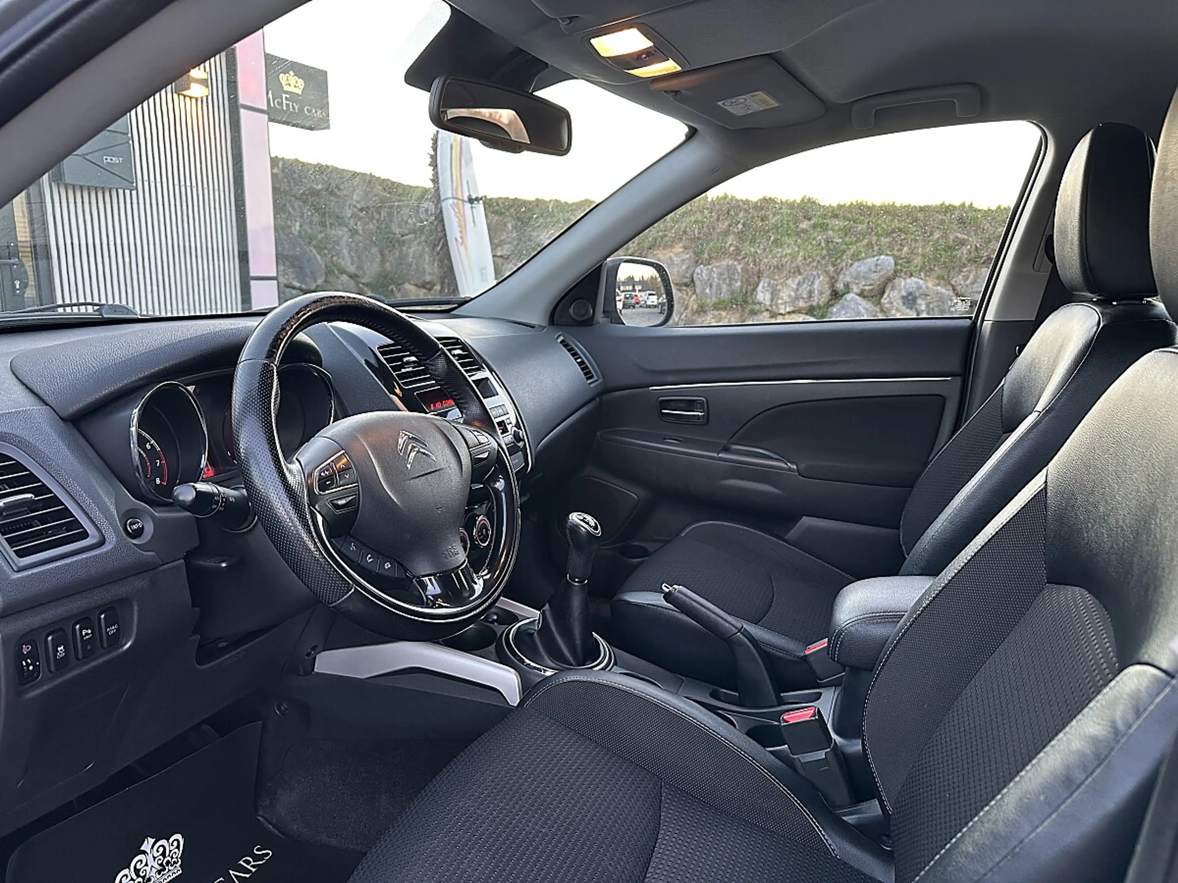 Citroen C4 Aircross 1,6 - ANHÄNGERKUPPLUNG - PARKSENSOR - ALLWETTER... — photo 14
