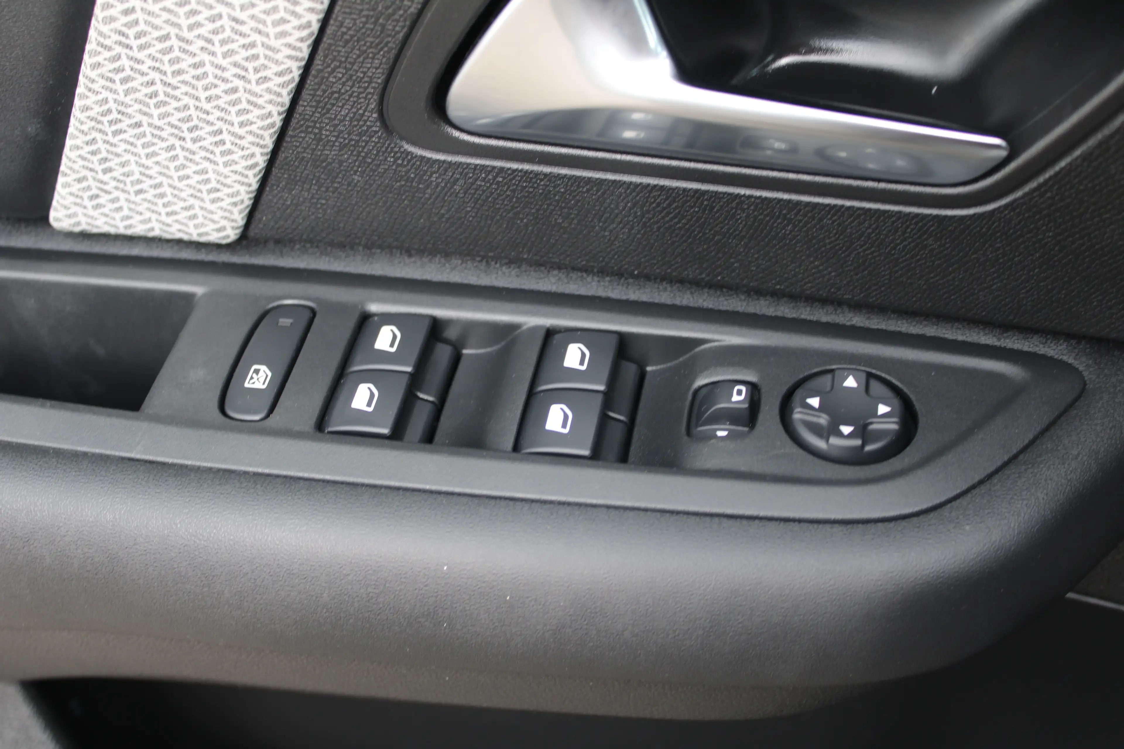 Citroen E-C4 Electric You 50kWh Cruise Control | Climate Control | Andro — photo 25