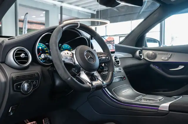 Mercedes-Benz GLC Class view 10
