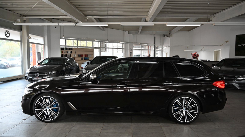 BMW 550 5 Touring M550 d xDrive *TOP*LED*HARMAN — photo 3