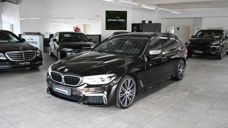 BMW 550 5 Touring M550 d xDrive *TOP*LED*HARMAN — photo 2