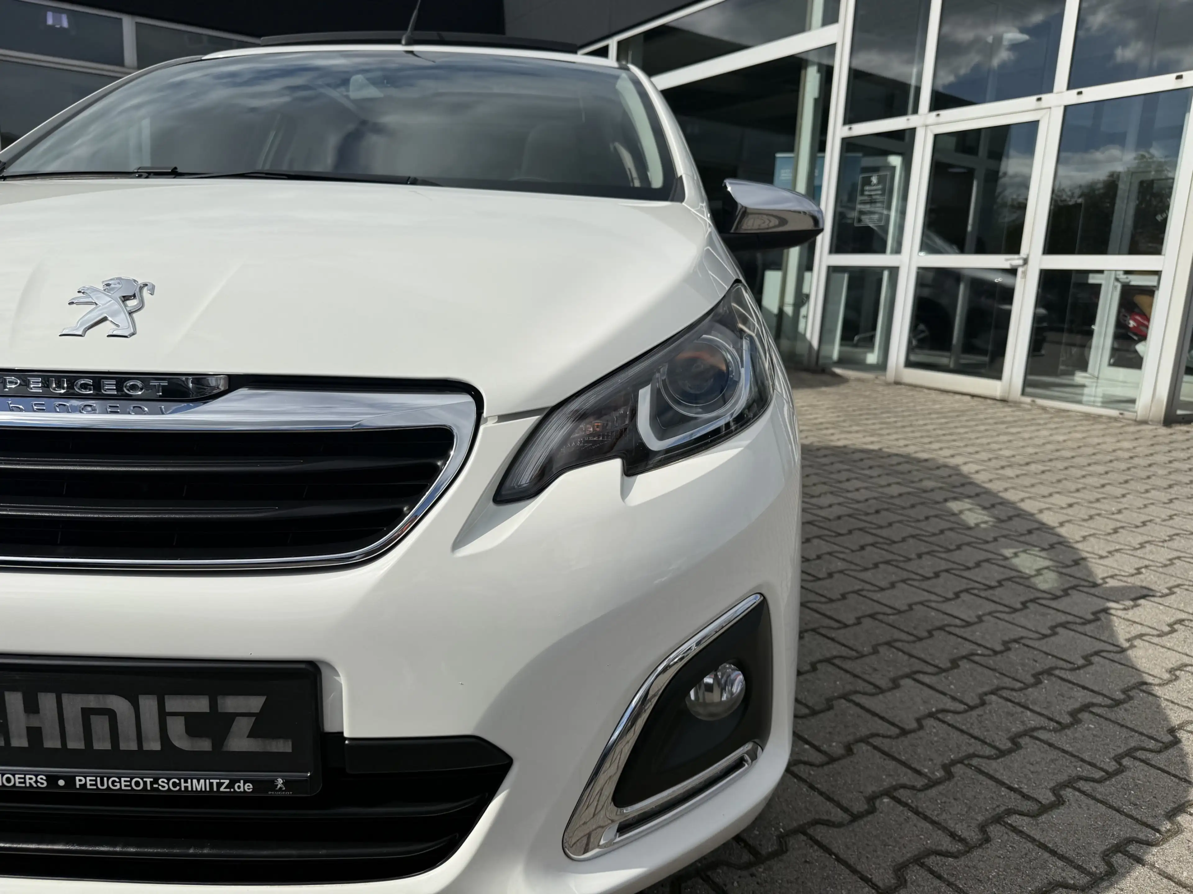 Peugeot 108 Allure TOP — photo 10