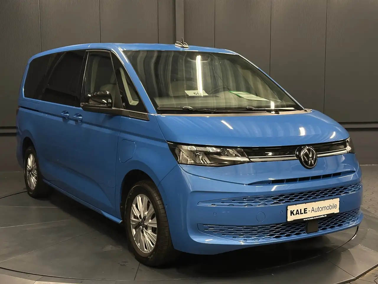 Volkswagen T7 Multivan Life eHybrid lang 4MOTION *VW GARANTIE*H&K*AHK* 7