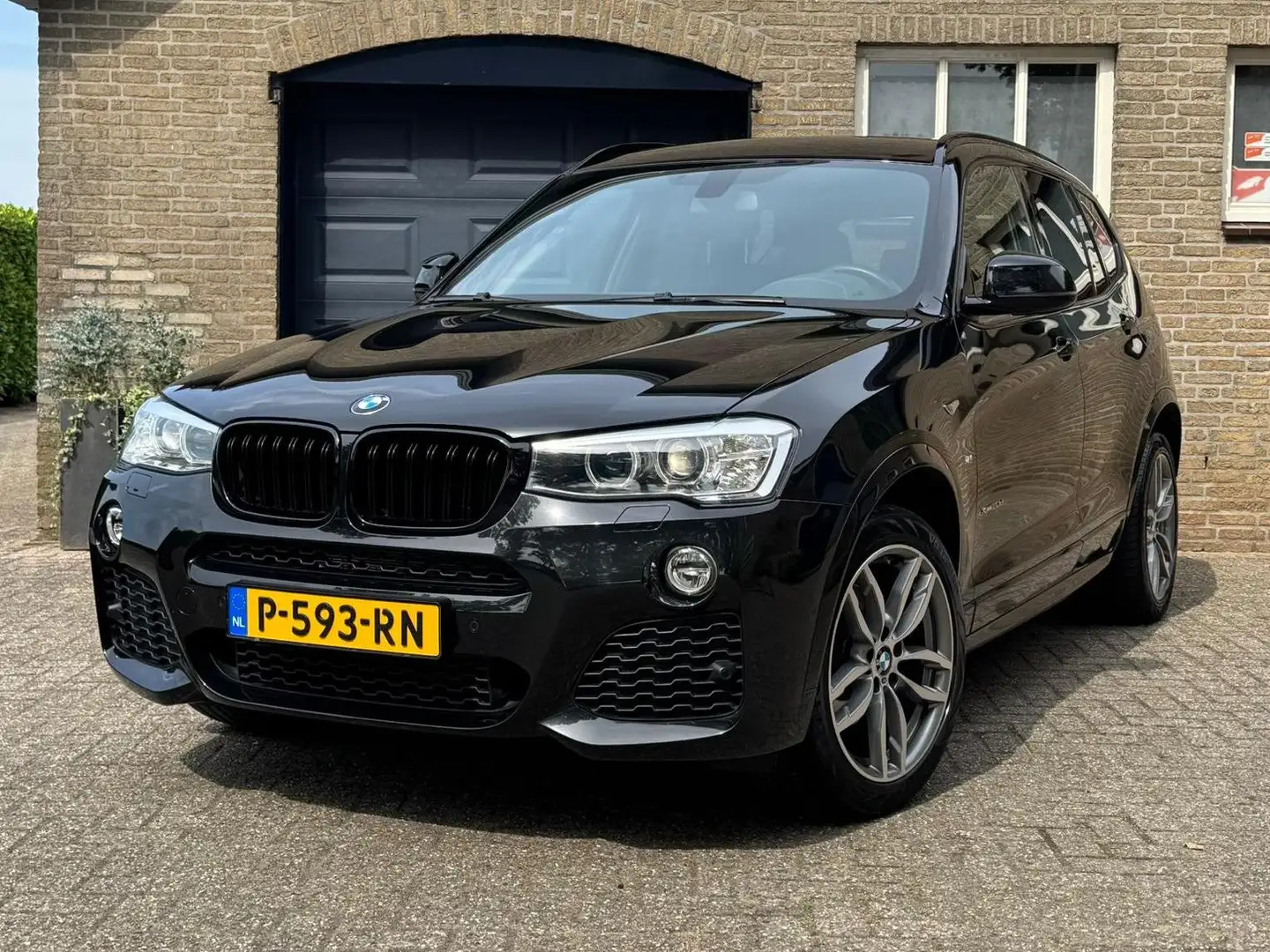 BMW X3 X3 High Exec. Trekhaak | 19 inch | Goed onderh. Zwart - 1