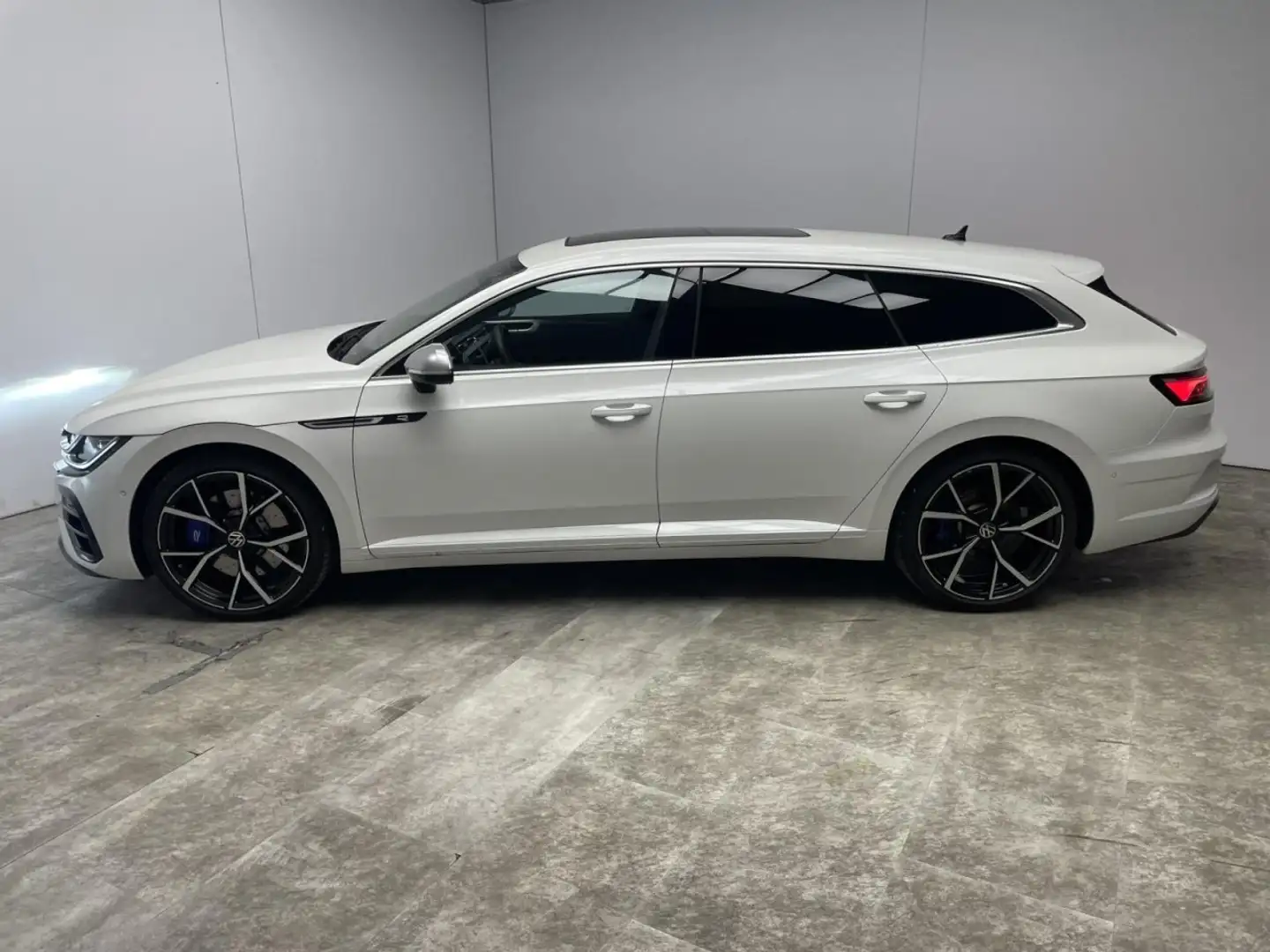 Volkswagen Arteon R Shooting Brake 2.0 TSI DSG 4Motion Klima Navi Blanc - 2