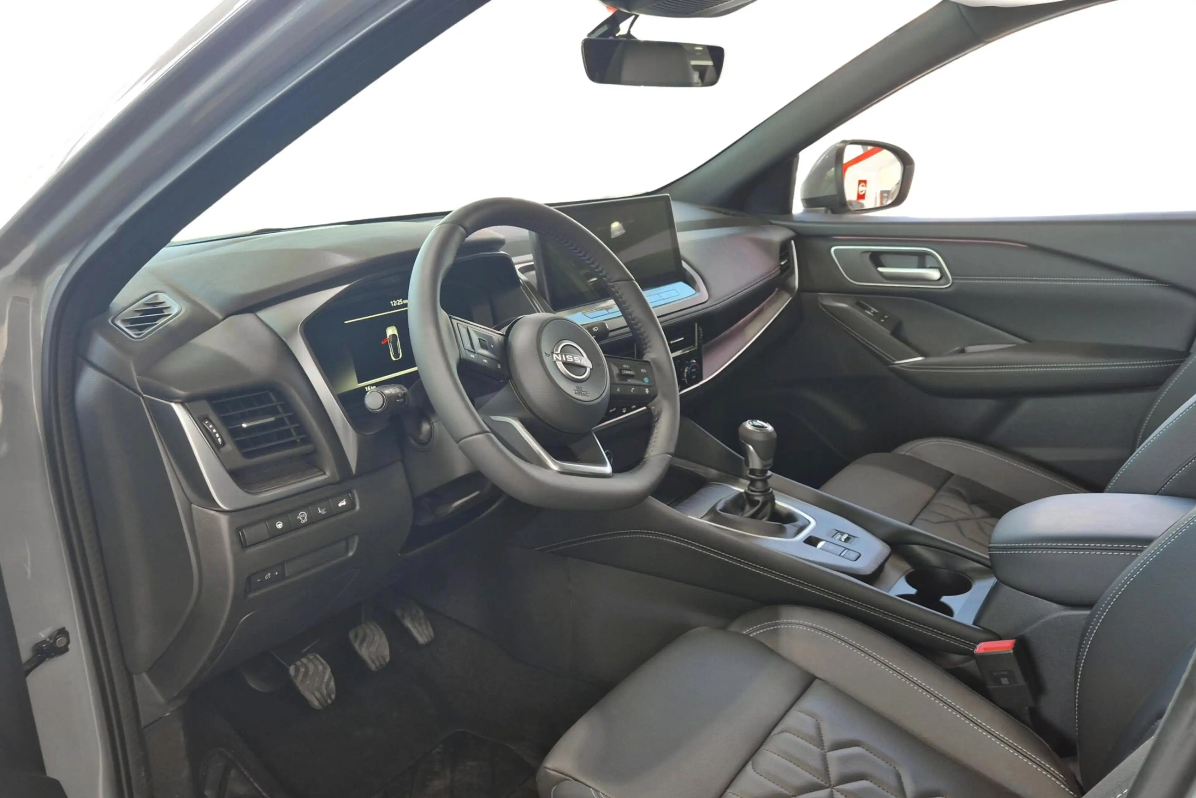 Nissan Qashqai Tekna Mild Hybrid 140 PK Manueel/Cold Pack/Design — photo 11