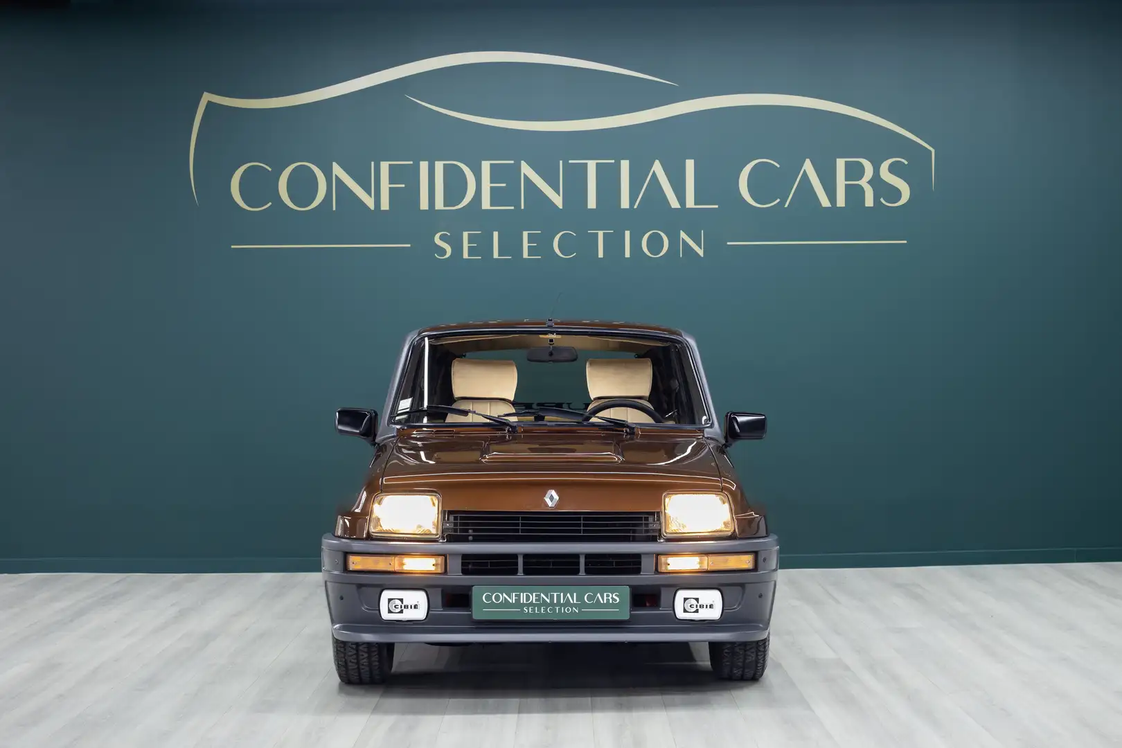 Renault R 5 TURBO 2 *FULLY RESTORED* Braun - 2