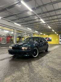 Bmw E39 528i