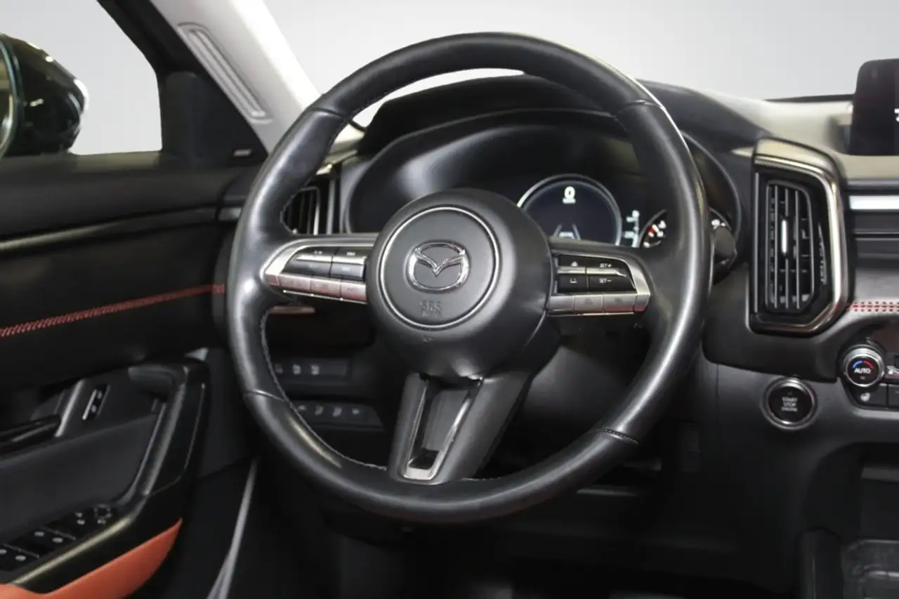 Mazda CX-50 снимка Mazda CX-50