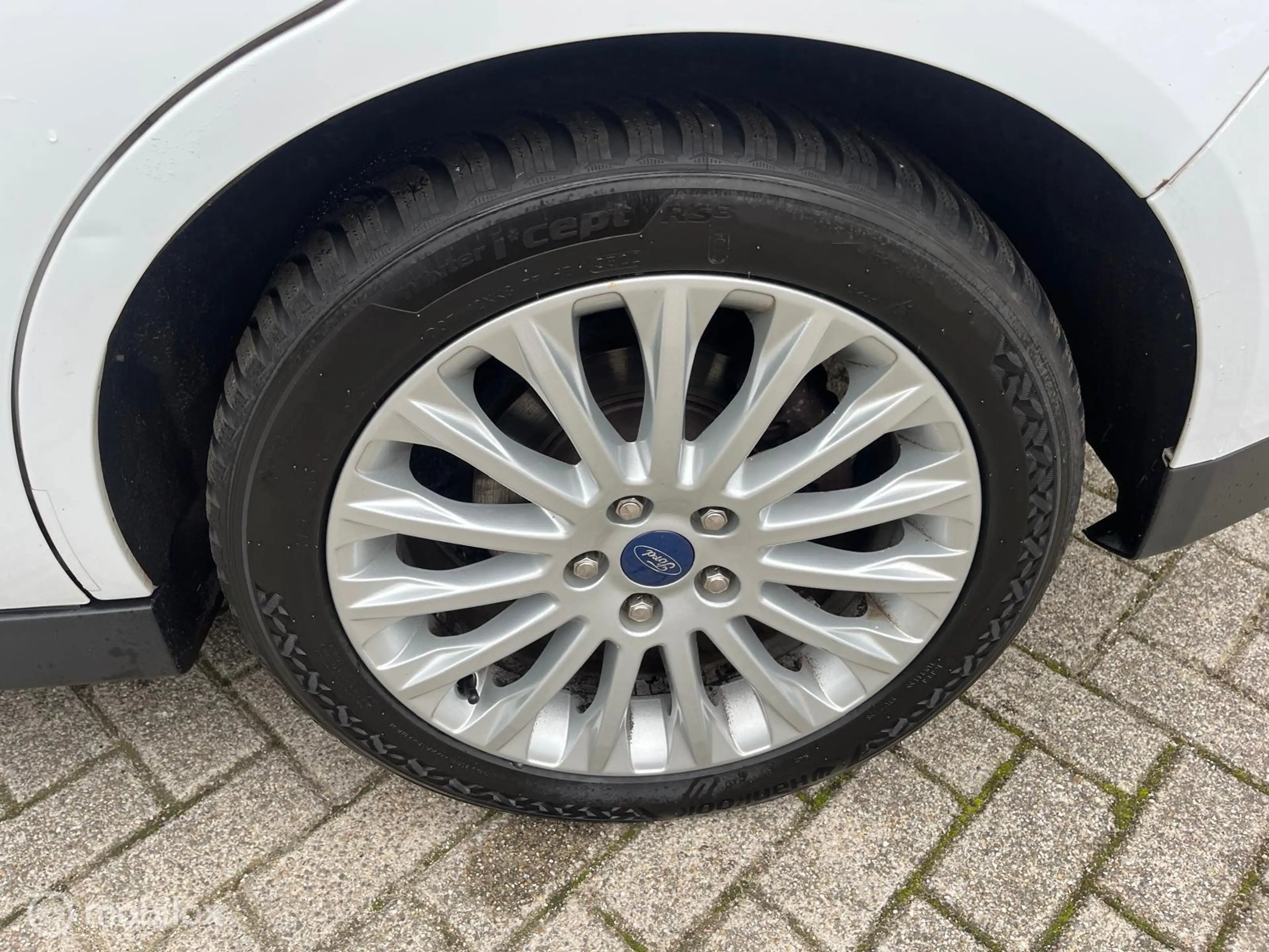 Ford Grand C-Max 1.0 WHITE EDITION — photo 7