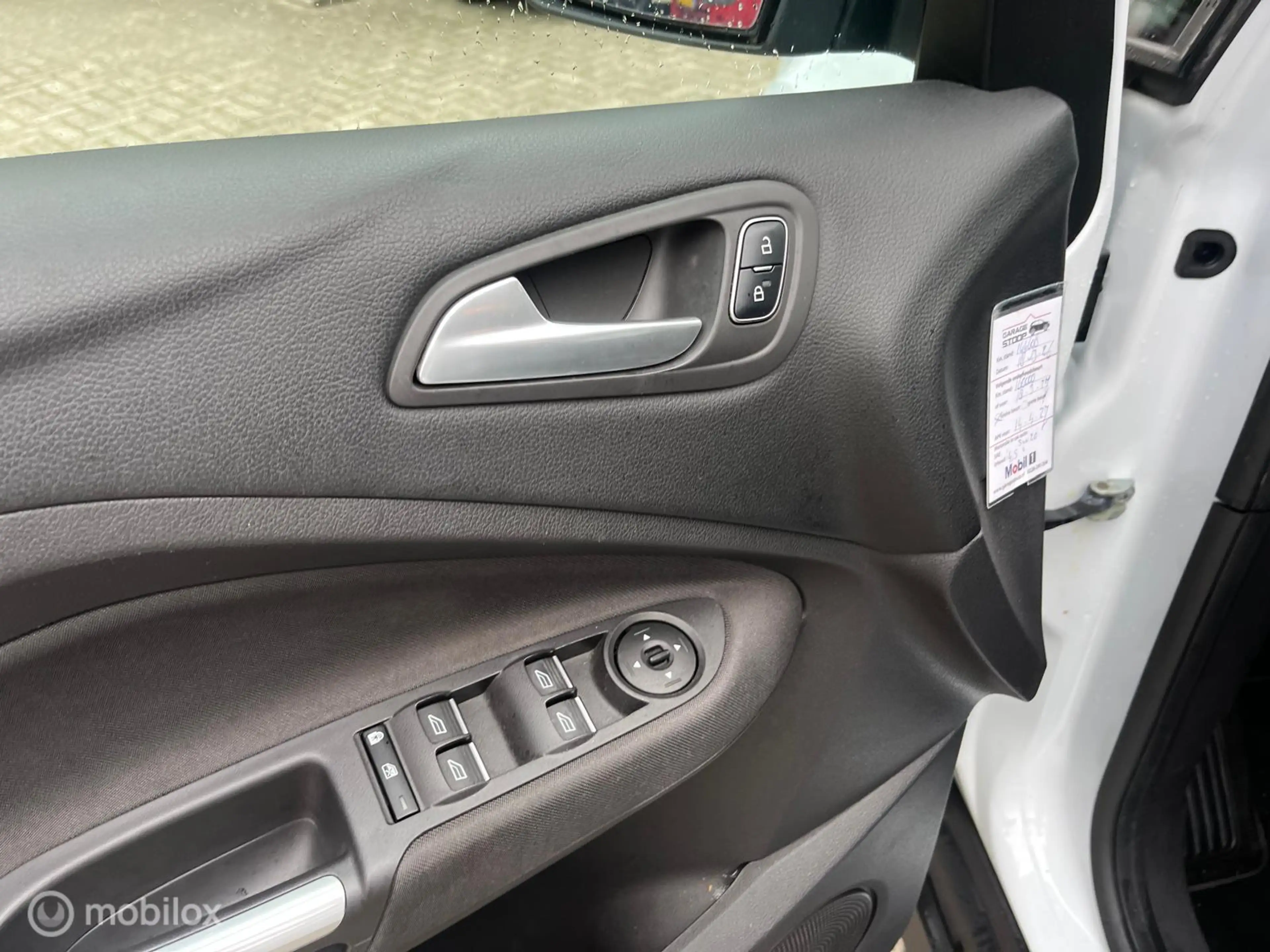 Ford Grand C-Max 1.0 WHITE EDITION — photo 17