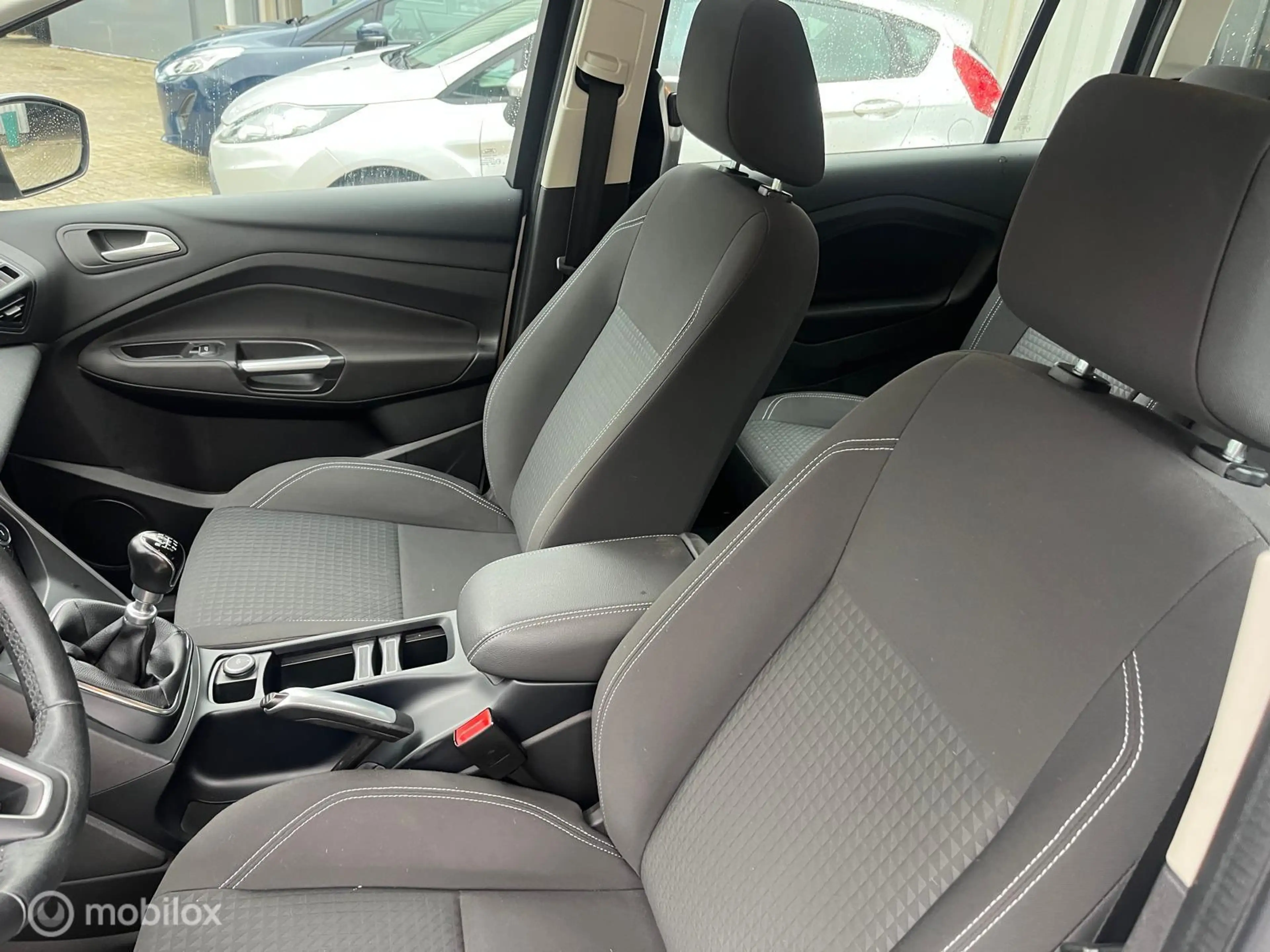 Ford Grand C-Max 1.0 WHITE EDITION — photo 16