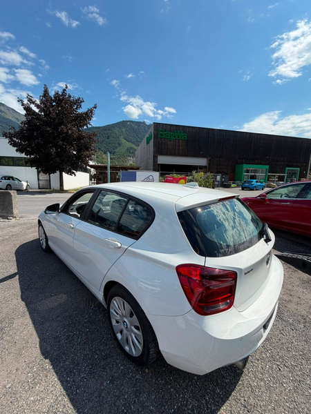 BMW 118 118d xDrive — photo 3