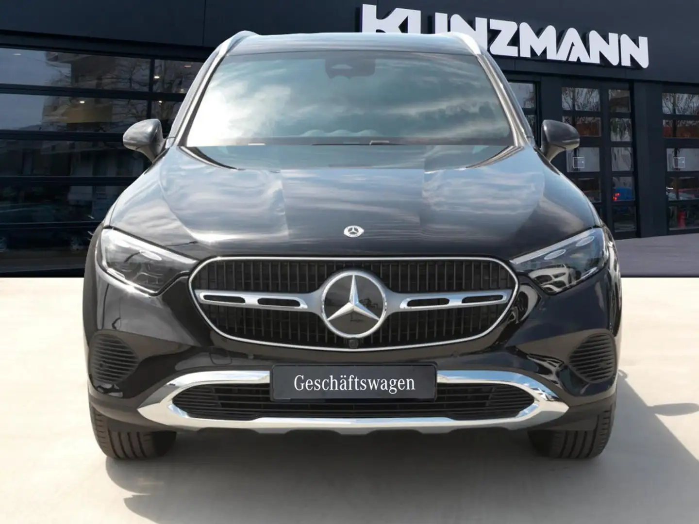Mercedes-Benz GLC 200 d 4MATIC Avantgarde MBUX Navi-Prem. AHK Noir - 2
