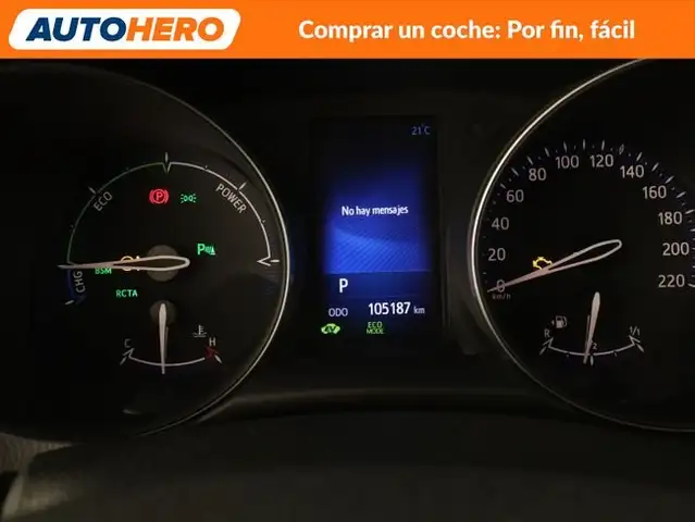 Toyota C-HR view 25